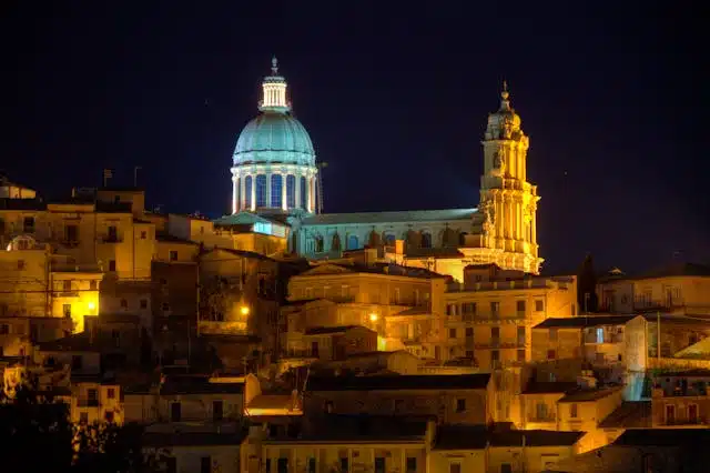 siracusa e noto con auto a noleggio fly rent car